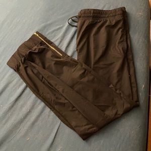 Like-New Black Zyia Everywhere Zipper Joggers - XXL